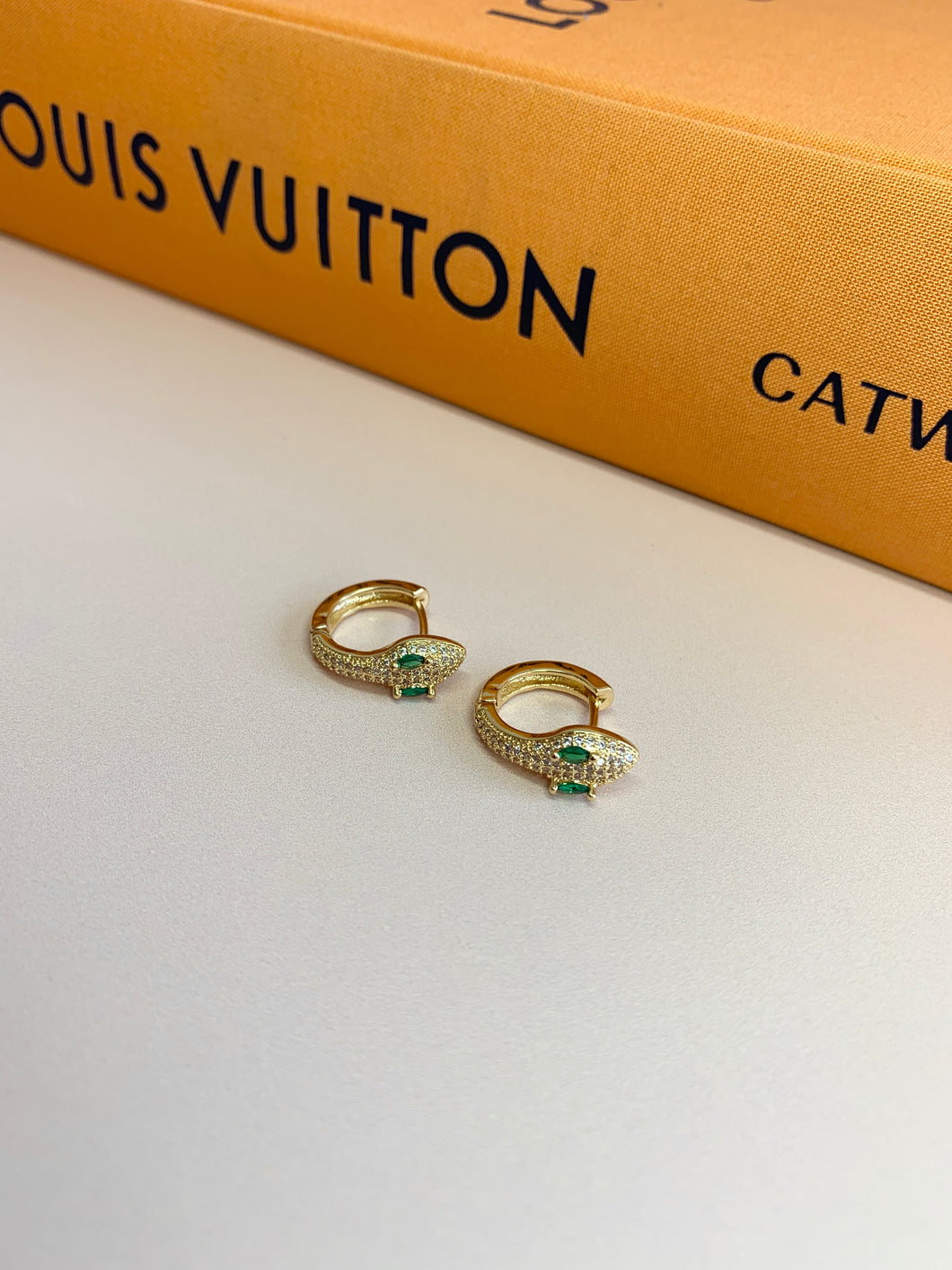 Snake Hoops